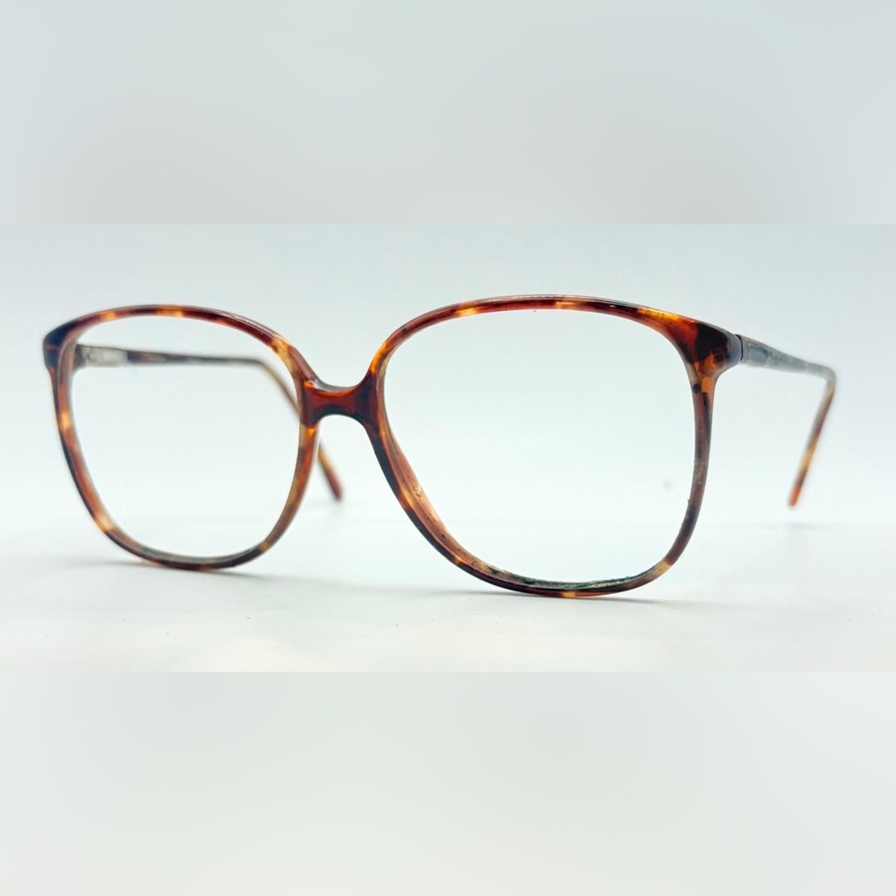 Elegant Tortoise Shell Women's Glasses - Picture 2 of 8